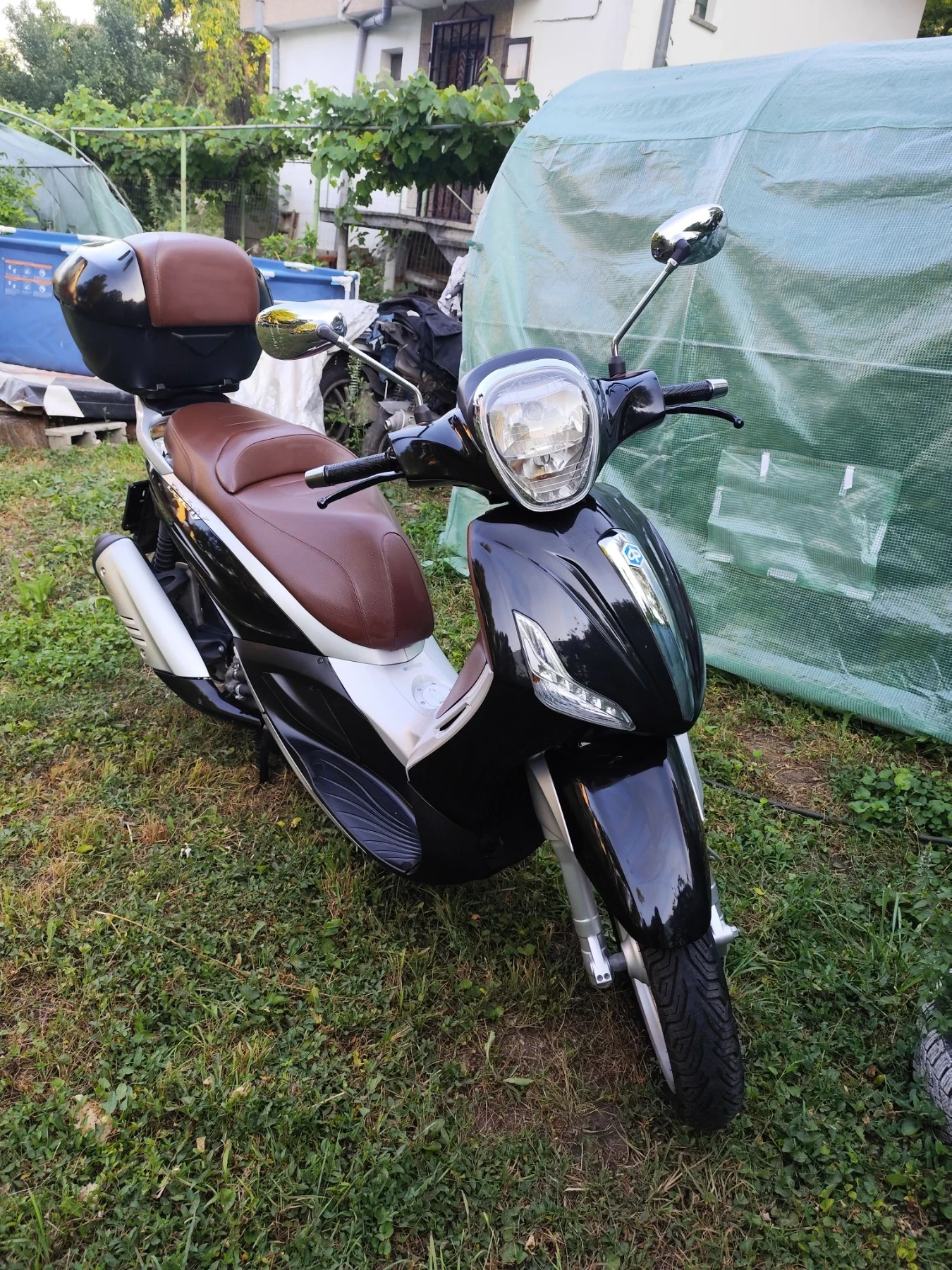 Piaggio Beverly 300 sport , снимка 3 - Мотоциклети и мототехника - 55612621