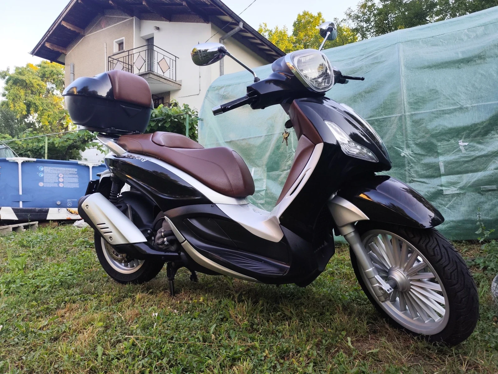 Piaggio Beverly 300 sport , снимка 2 - Мотоциклети и мототехника - 55612621