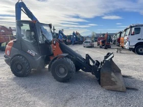 Челен товарач Hitachi ZW 75, снимка 10