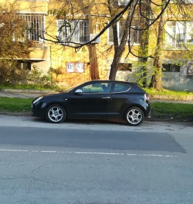 Alfa Romeo MiTo 1.4 t-jet, DNA, заводска газ, снимка 2