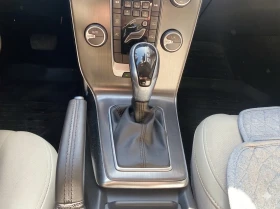 Volvo V40 Cross Country D3, снимка 3