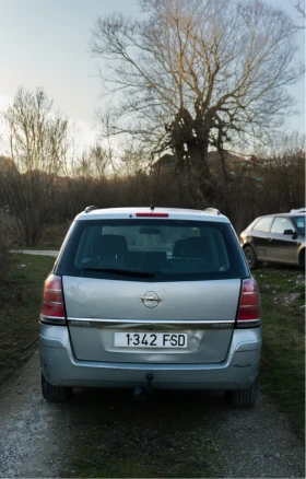 Opel Zafira 1.9 CDTI, снимка 4