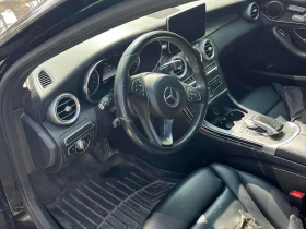 Mercedes-Benz C 300 АМГ ПАКЕТ/CARFAX/ПОДГРЕВ/ПАМЕТ/ПАНОРАМА/КЛИП, снимка 5