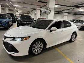 Toyota Camry * Auto * CARFAX * ОПЦИЯ ЗА ФИНАНСИРАНЕ, снимка 2