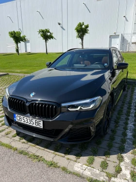 BMW 540 xDrive / M Пакет / Harman / Панорама, снимка 1