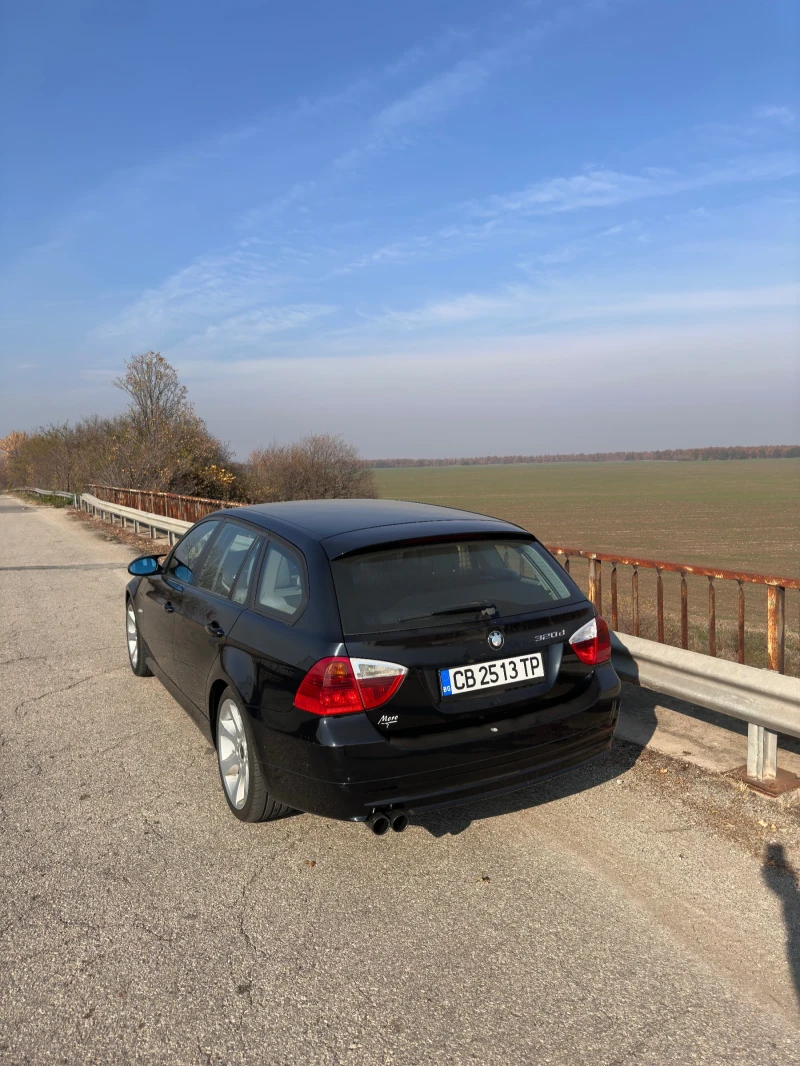 BMW 320, снимка 3 - Автомобили и джипове - 48237097