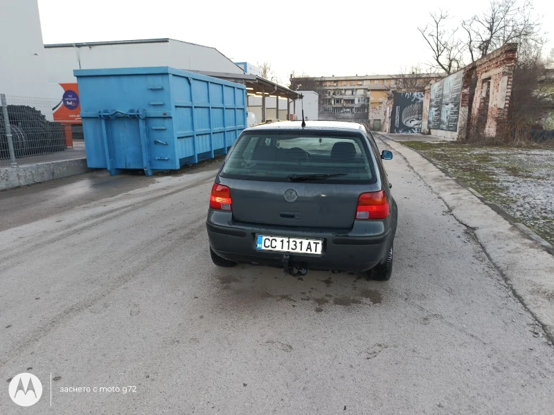 VW Golf Газов инжекцион , снимка 5 - Автомобили и джипове - 48506837