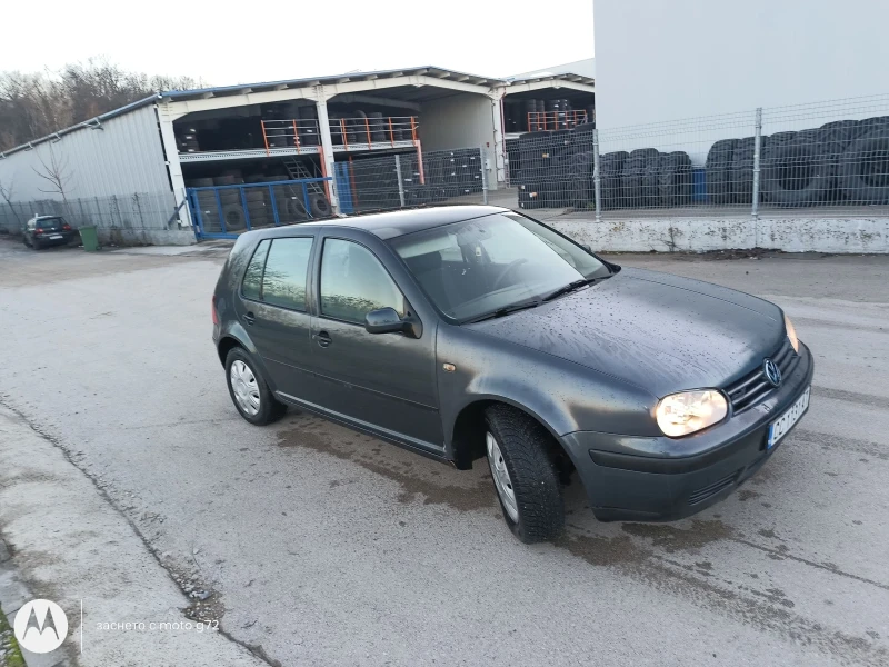 VW Golf Газов инжекцион , снимка 3 - Автомобили и джипове - 48506837