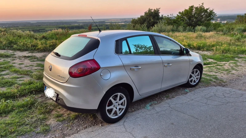 Fiat Bravo 1.9 multijet, снимка 5 - Автомобили и джипове - 52280297