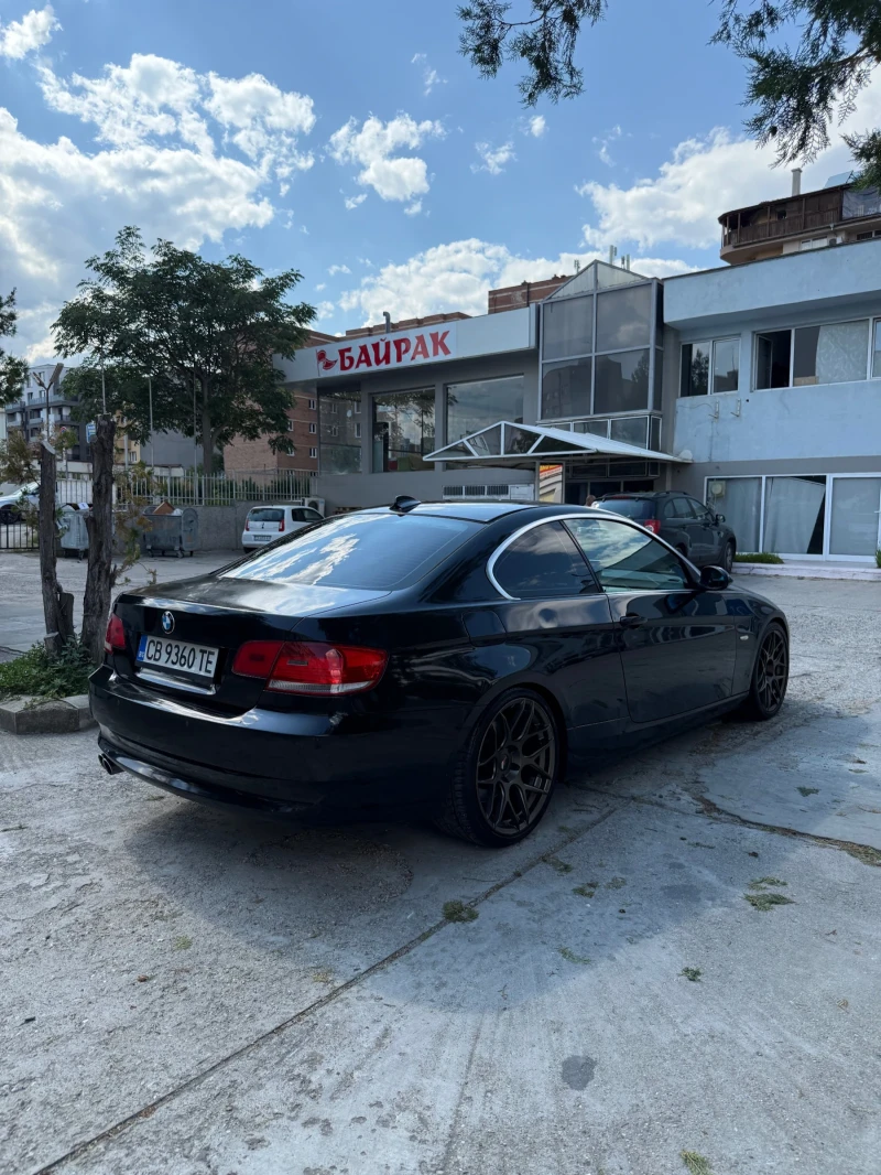 BMW 330, снимка 3 - Автомобили и джипове - 52215022
