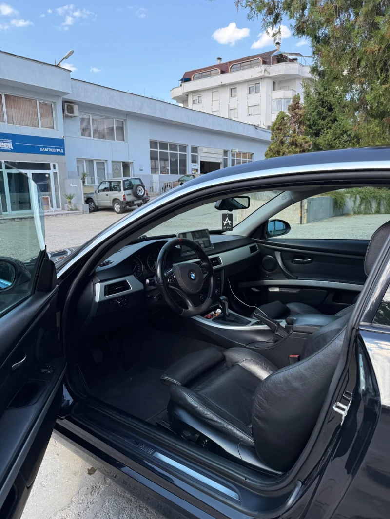 BMW 330, снимка 8 - Автомобили и джипове - 52215022