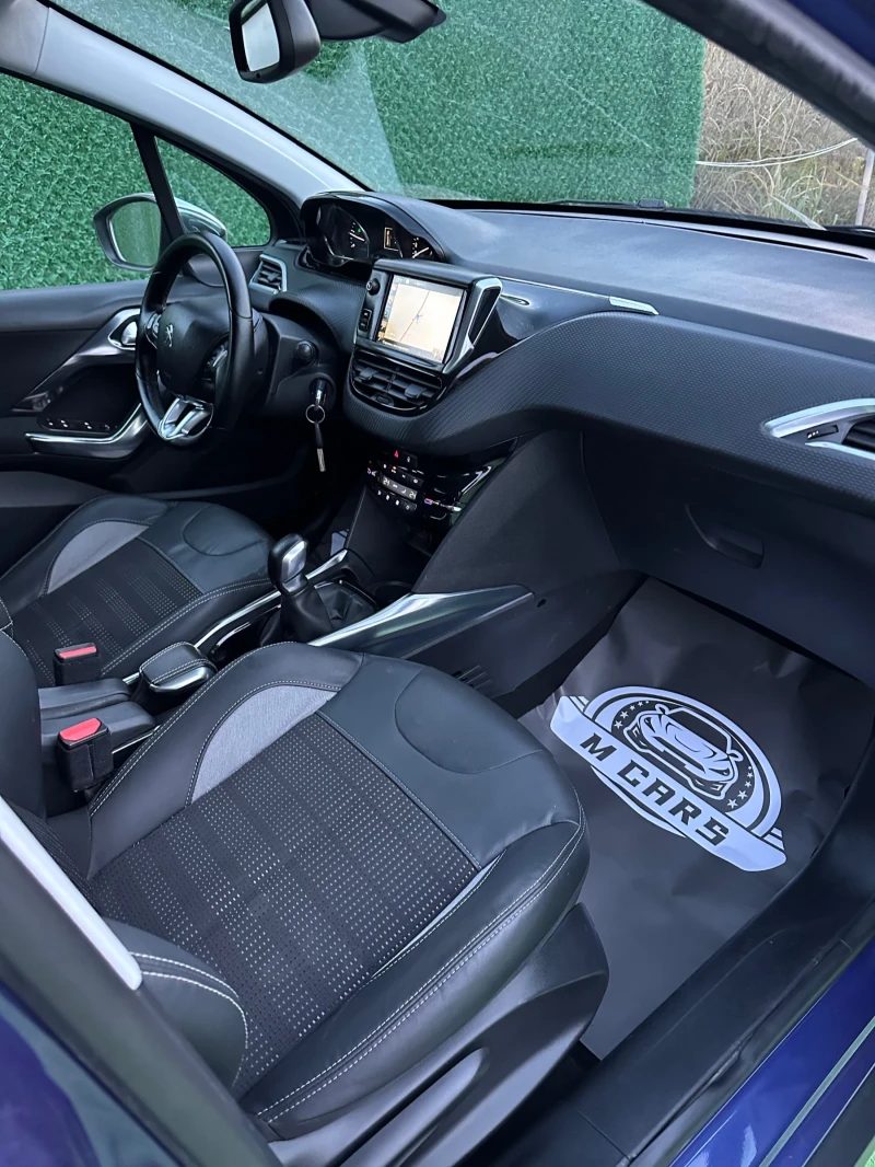 Peugeot 2008 ALLURE , снимка 11 - Автомобили и джипове - 52283227