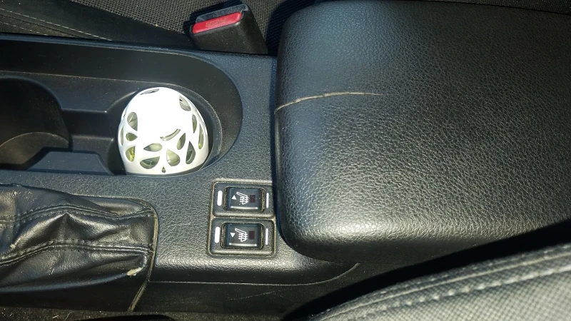 Subaru Impreza 2.0 автомат газ, снимка 7 - Автомобили и джипове - 52682497