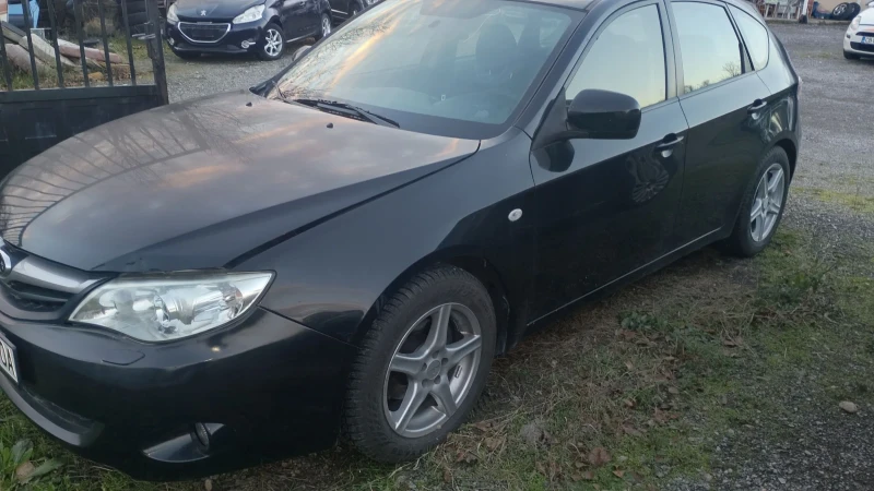 Subaru Impreza 2.0 автомат газ, снимка 2 - Автомобили и джипове - 52682497