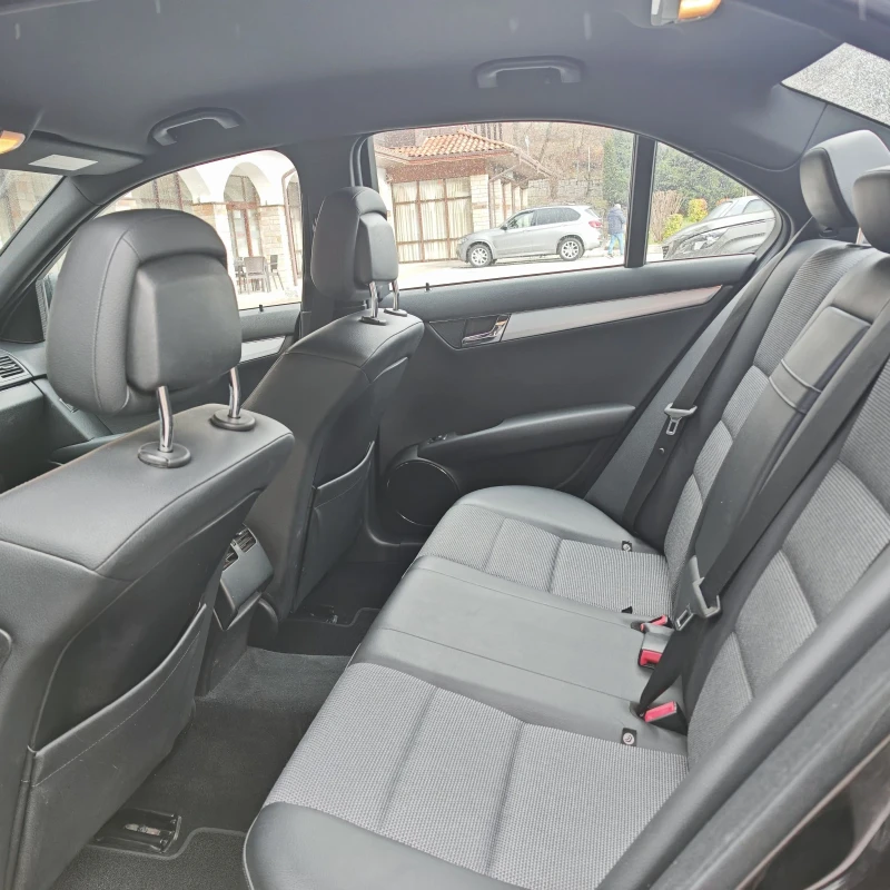Mercedes-Benz C 220 2.2cdi АMG 170к.Двигател646, снимка 14 - Автомобили и джипове - 52698374