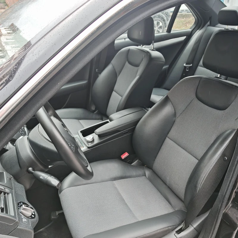 Mercedes-Benz C 220 2.2cdi АMG 170к.Двигател646, снимка 9 - Автомобили и джипове - 52698374