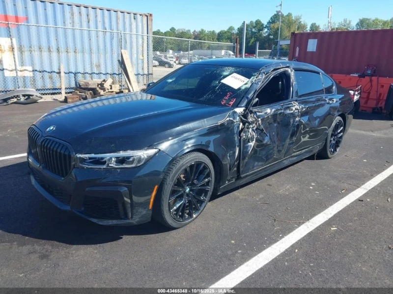 BMW 740 * I * CARFAX * БЕЗ ПЪРВОНАЧАЛНА ВНОСКА, снимка 2 - Автомобили и джипове - 52888331