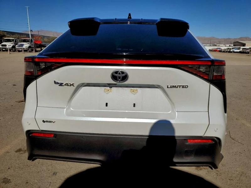 Toyota bZ4X Xle, снимка 6 - Автомобили и джипове - 53182868