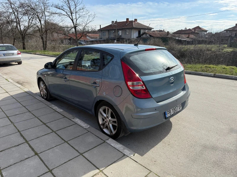 Hyundai I30 1.6 crdi, снимка 6 - Автомобили и джипове - 53401249