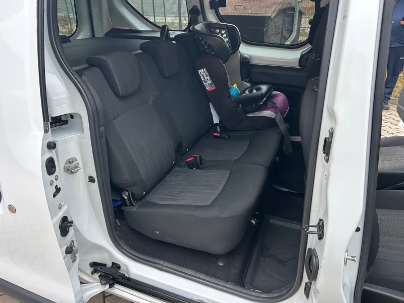 Dacia Dokker 1.5DCI, снимка 15 - Автомобили и джипове - 53484258