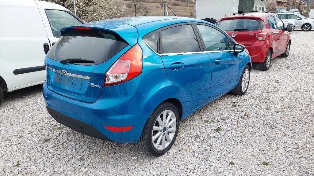 Ford Fiesta 1.0 TITANIUM - изображение 4