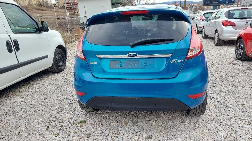 Ford Fiesta 1.0 TITANIUM - изображение 6