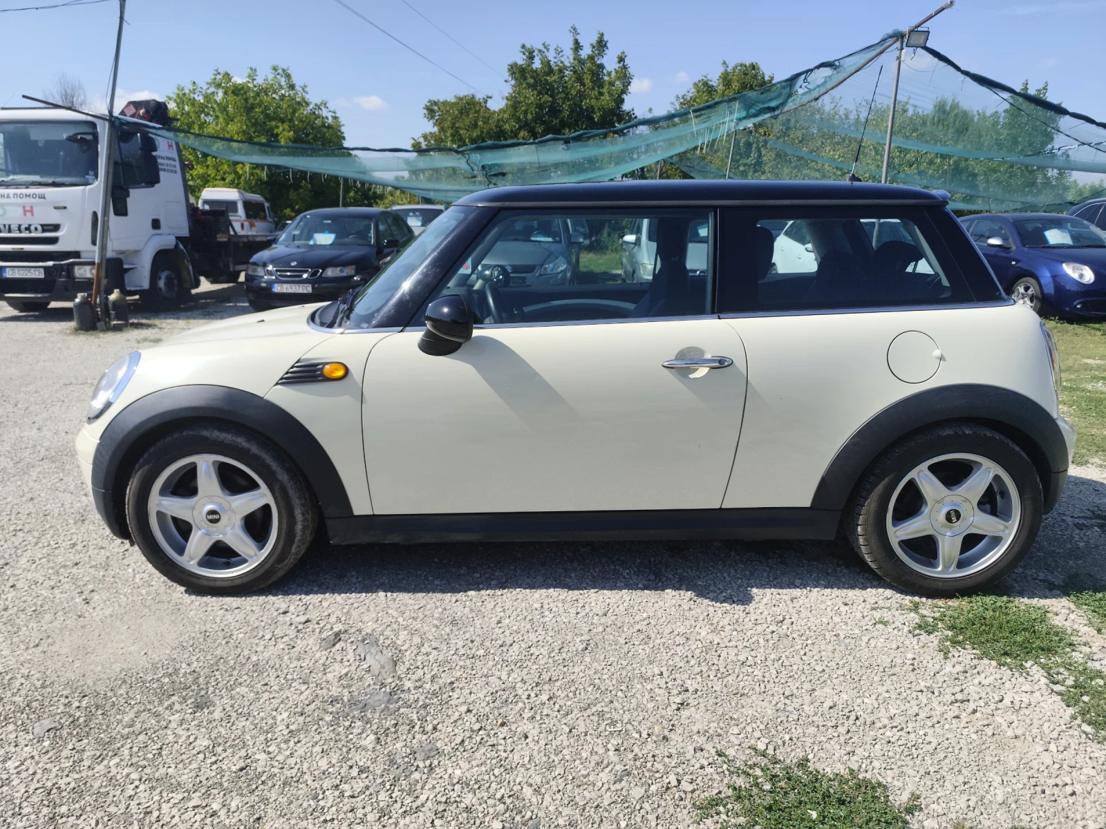 Mini Cooper 1.6/безин Газ - изображение 2