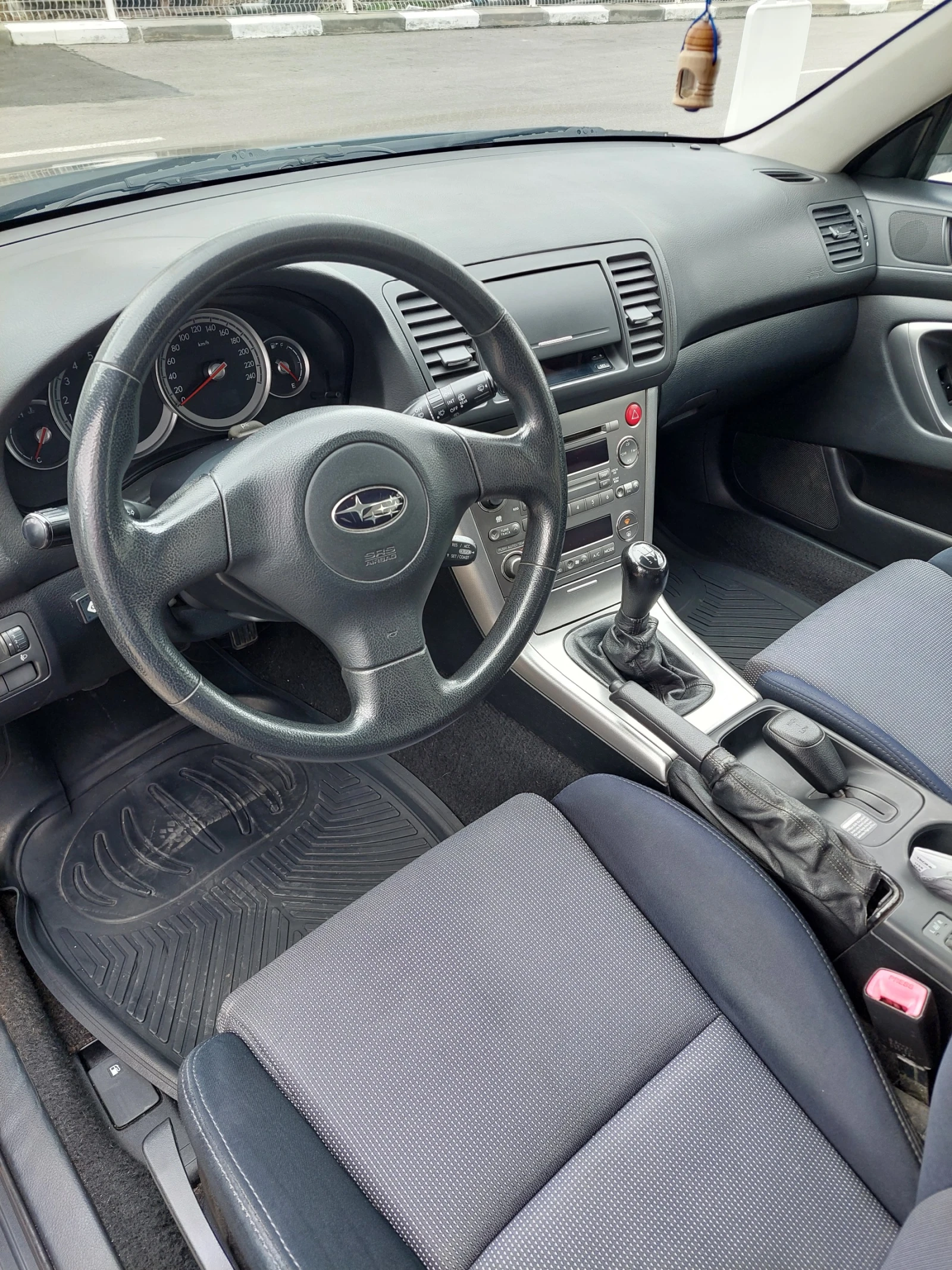 Subaru Legacy 2.0i 4x4 137к.с. - изображение 10
