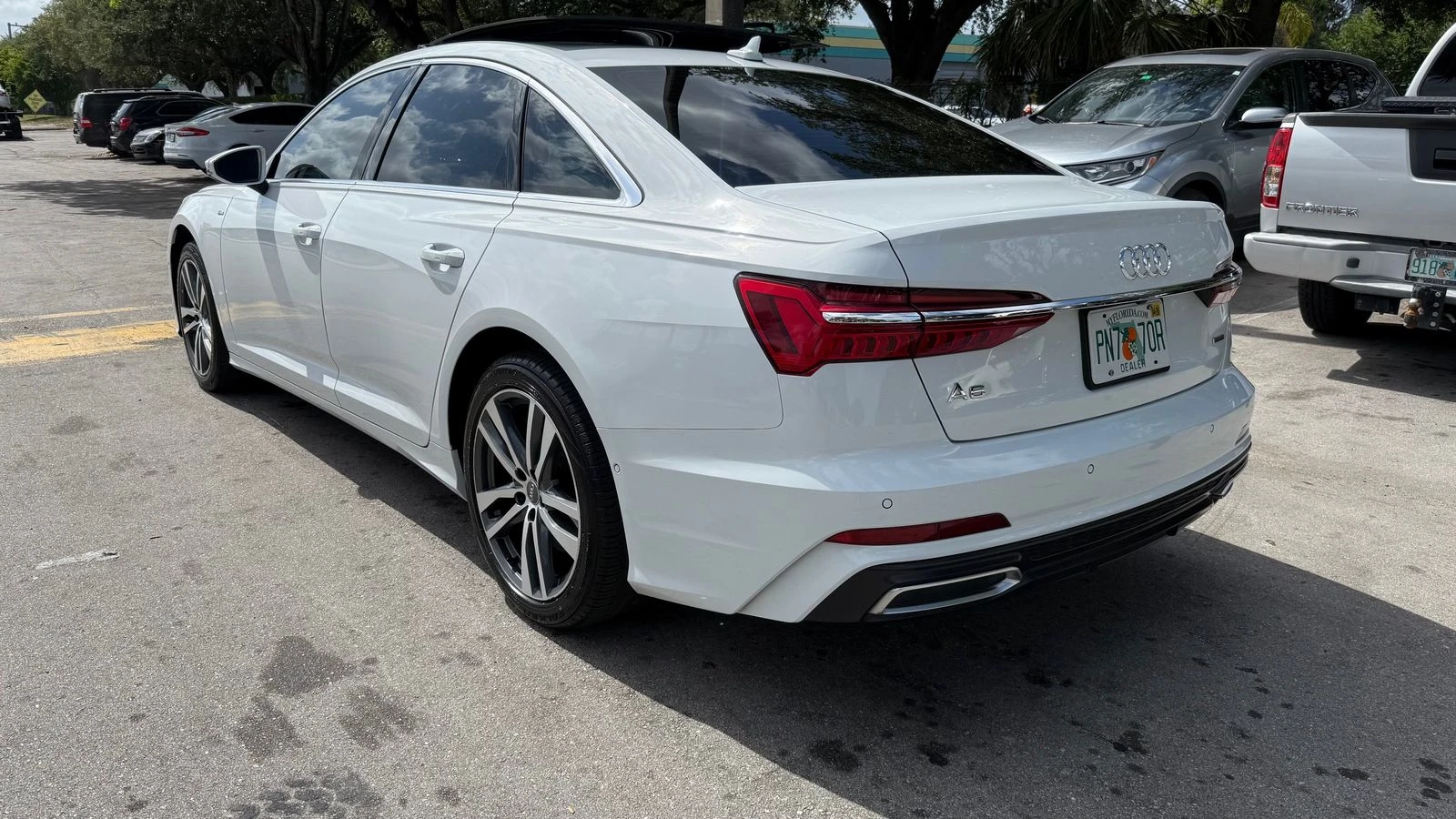 Audi A6 S-Line* B&O* PANO* Distronic* 360* MATRIX - изображение 4