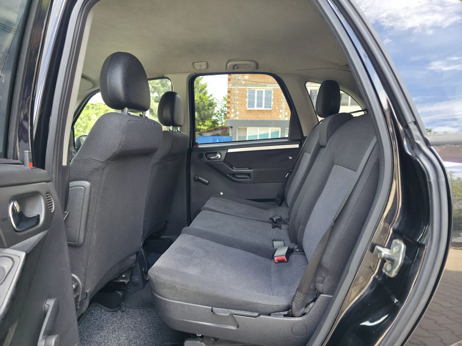 Opel Meriva 1.8 Бензин А/С - изображение 10