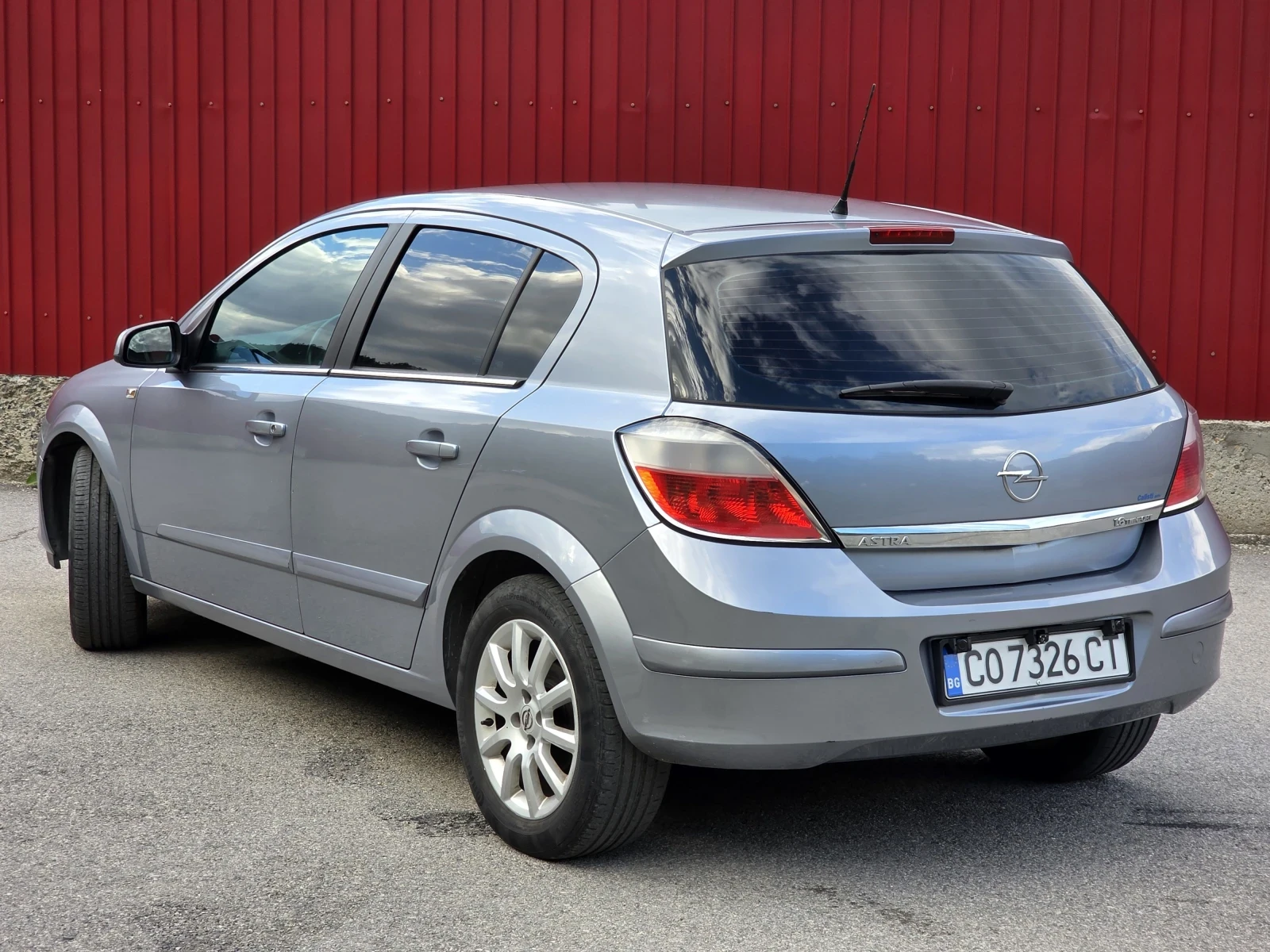 Opel Astra 1.6 Автоматик - изображение 5