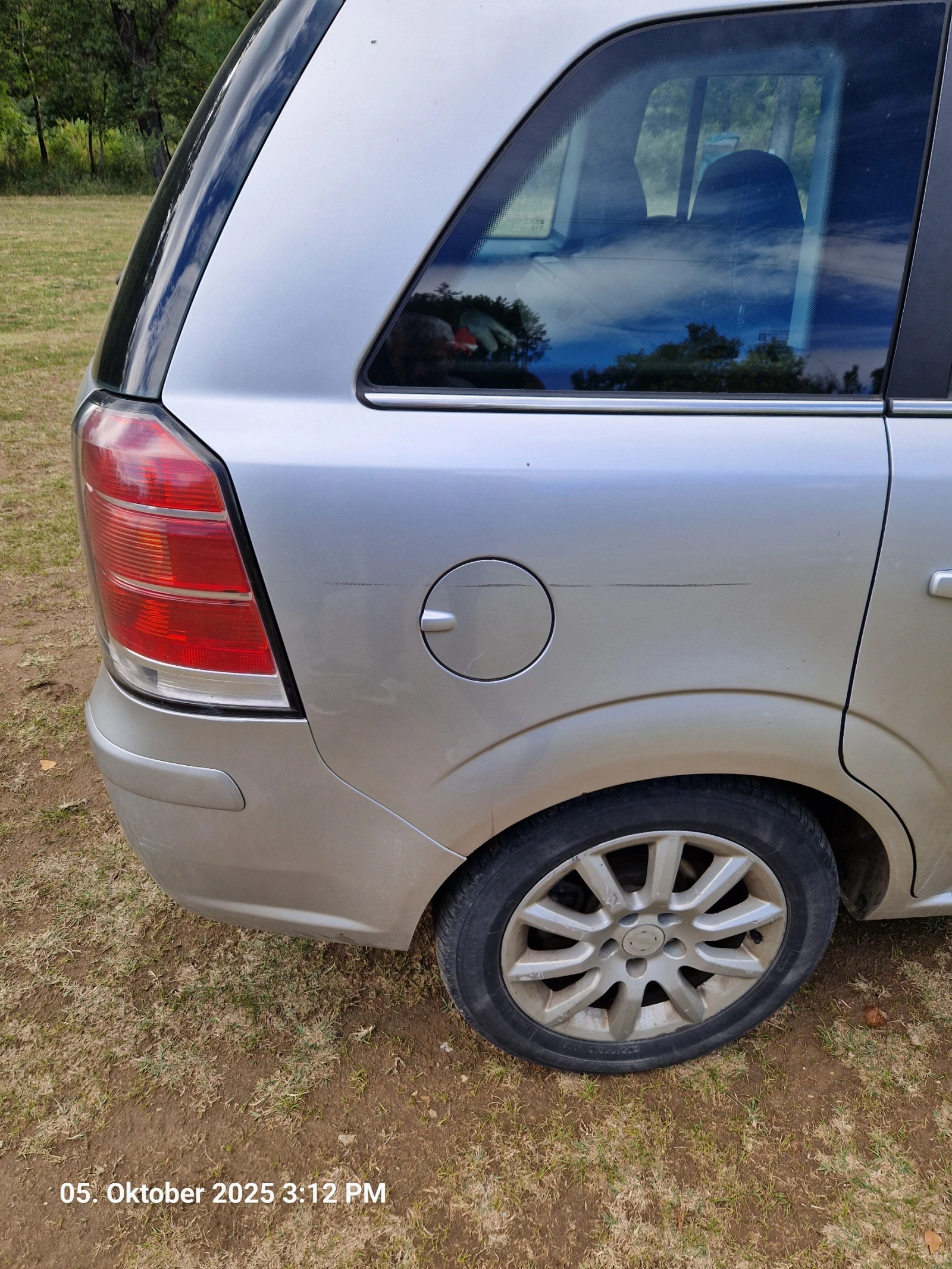 Opel Zafira  - изображение 8