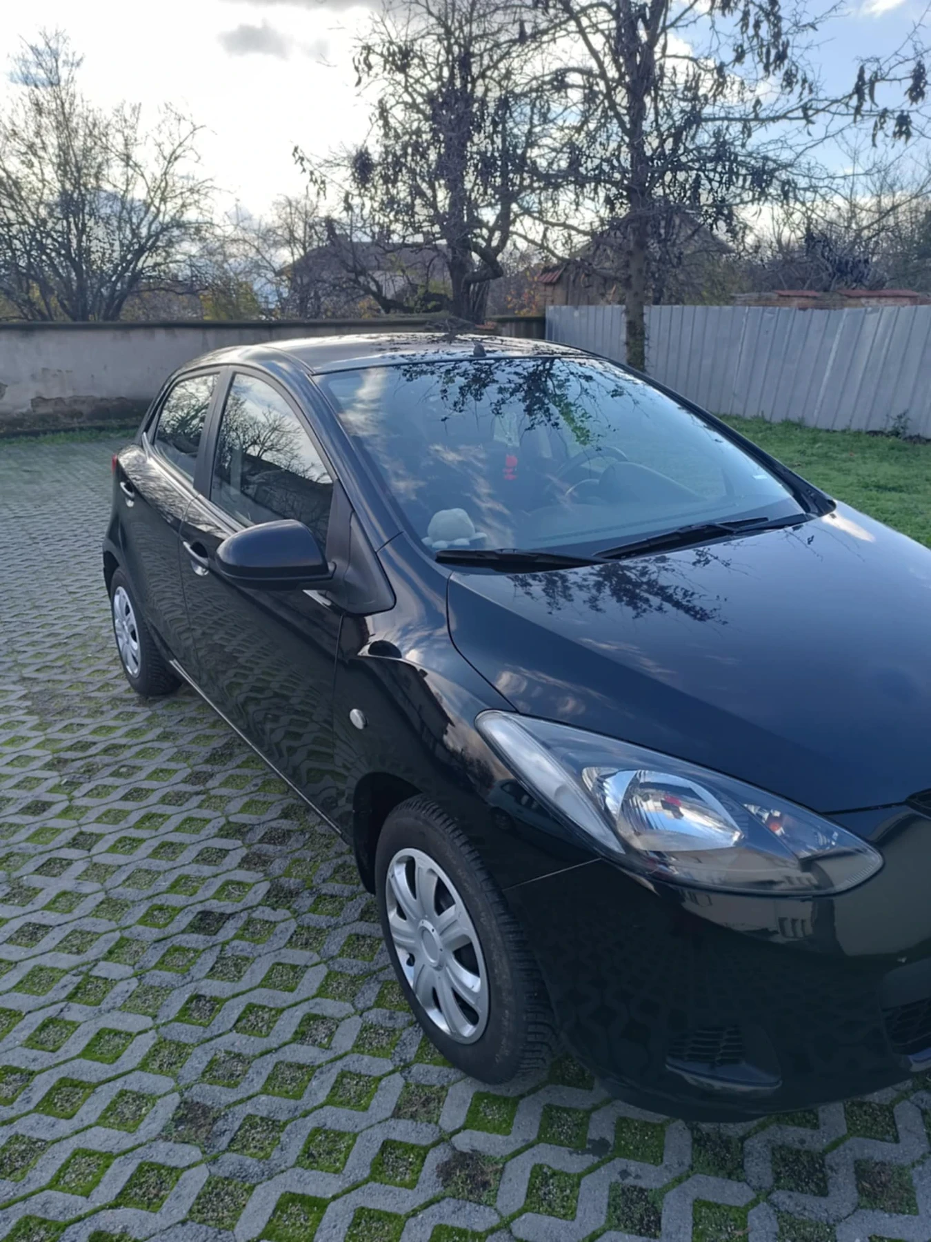 Mazda 2  - изображение 2