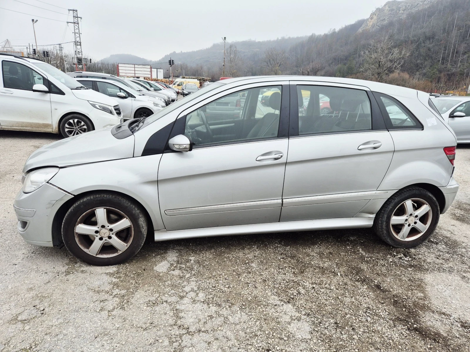 Mercedes-Benz B 200 2.0 CDI, АВТОМАТ, ЗАБЕЛЕЖКИ  - изображение 2