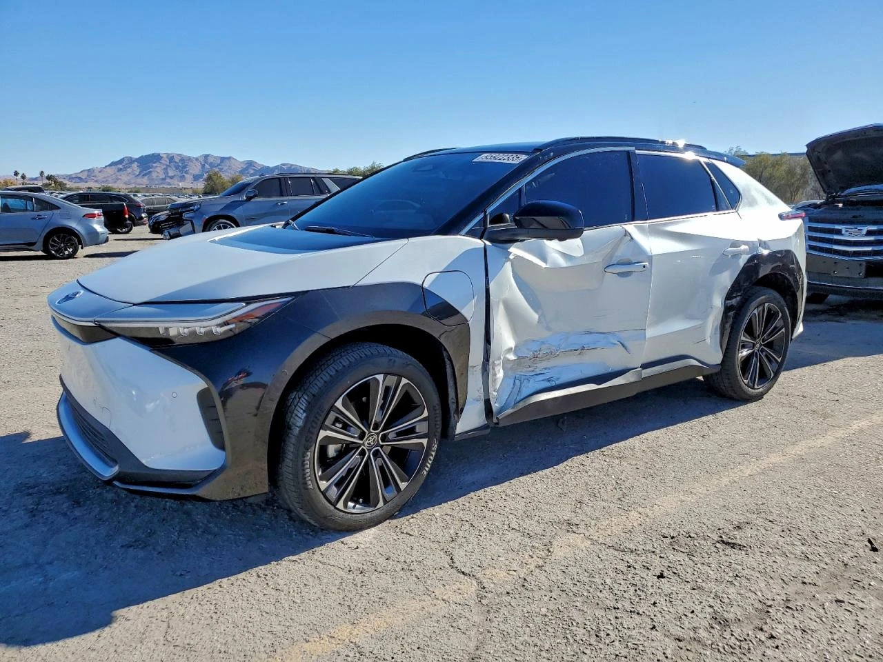 Toyota bZ4X Xle - изображение 2