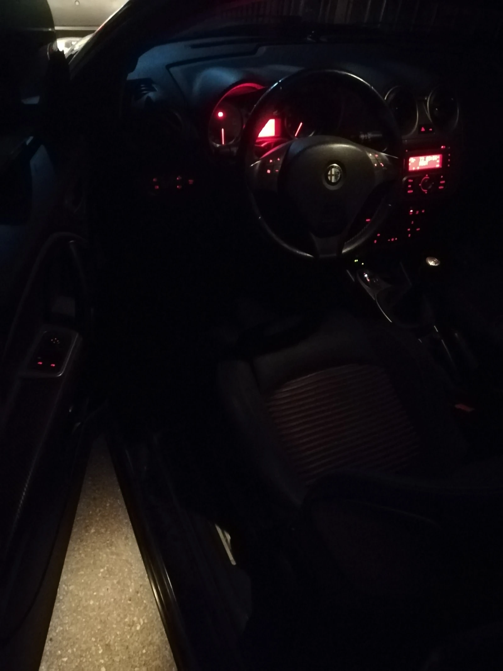 Alfa Romeo MiTo 1.4 t-jet �������� ��� | Mobile.bg � ����������� 14