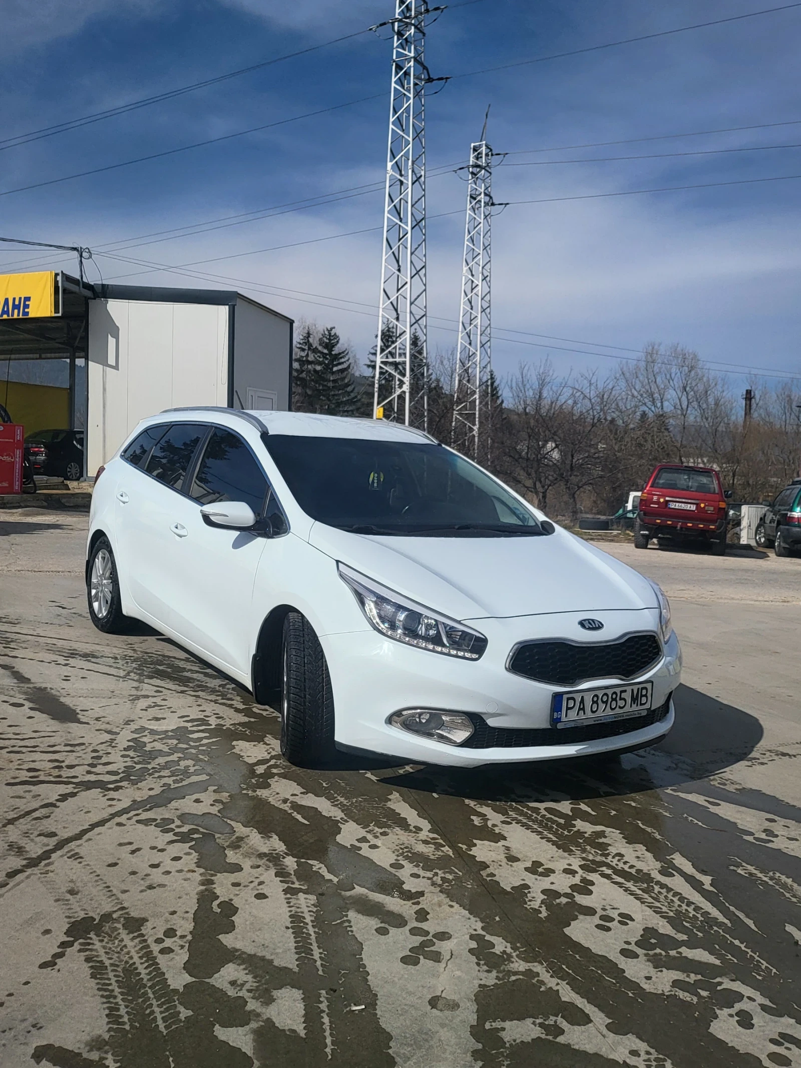 Kia Ceed, снимка 2 - Автомобили и джипове - 53759581