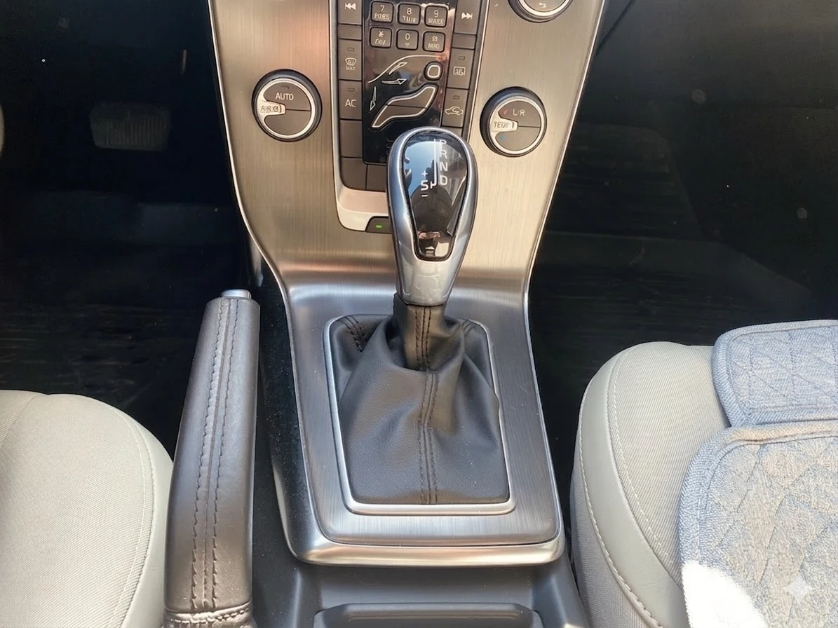 Volvo V40 Cross Country D3 | Mobile.bg � ����������� 3