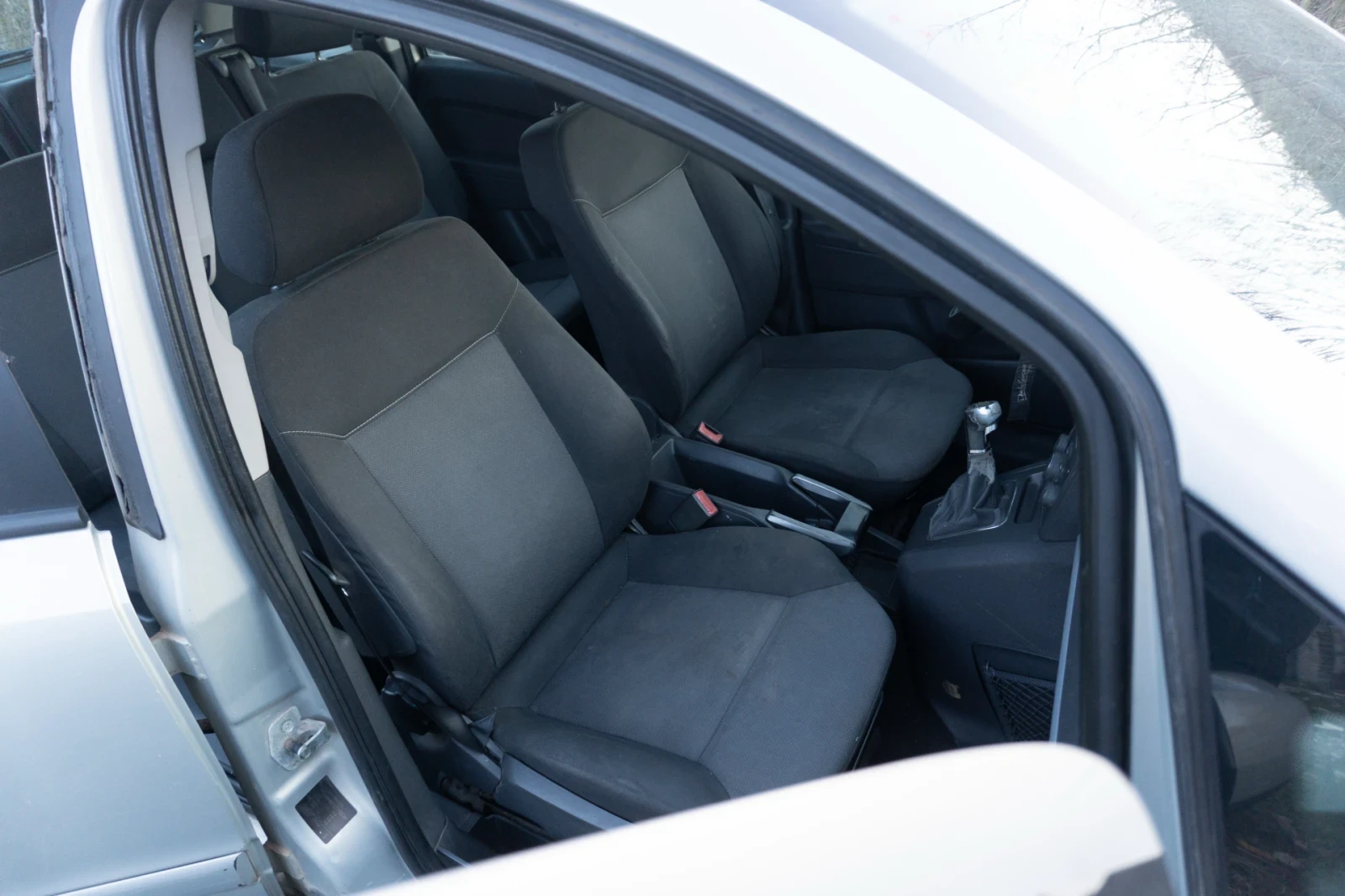 Opel Zafira 1.9 CDTI, снимка 5 - Автомобили и джипове - 53889102