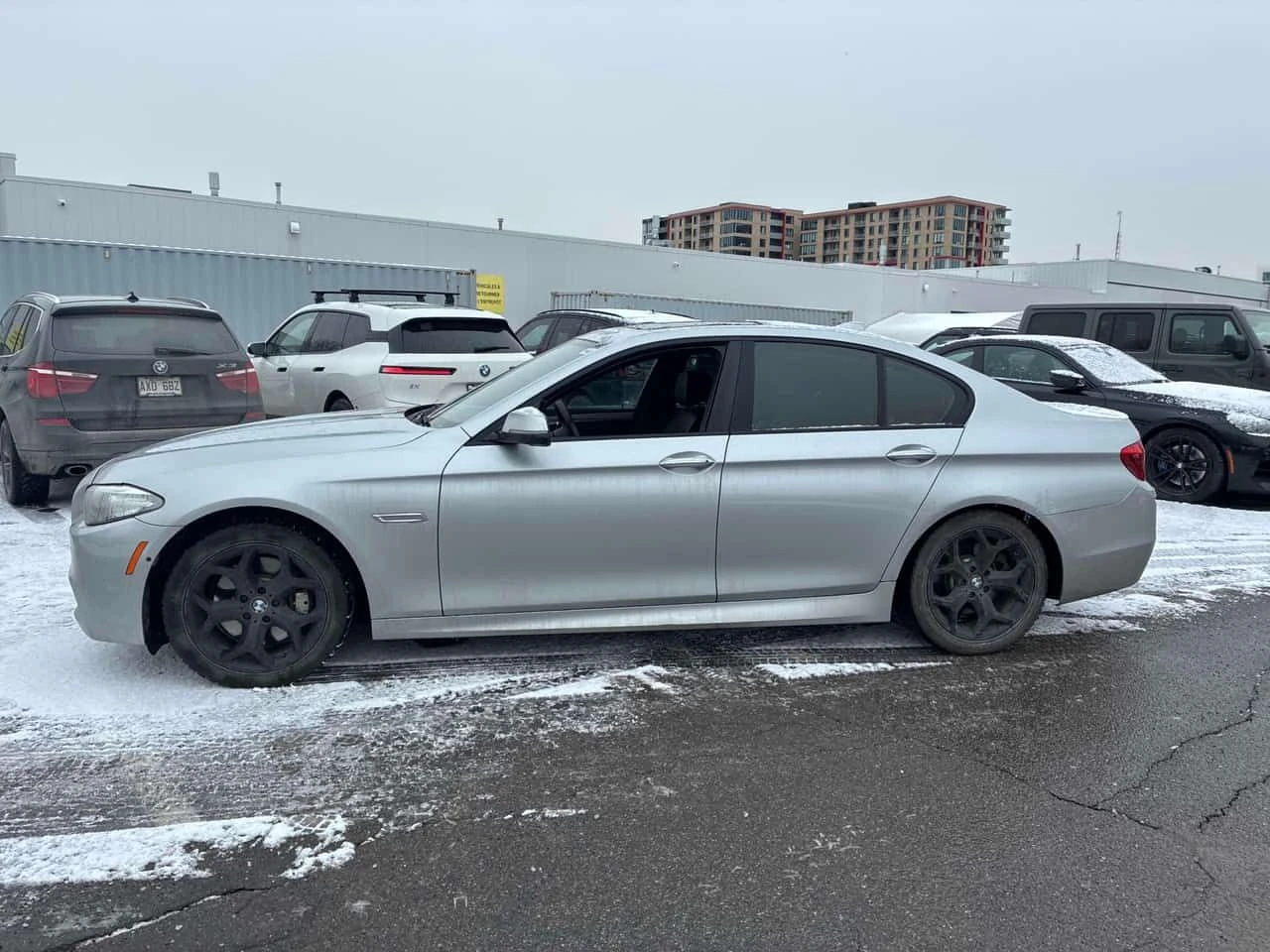 BMW 535 М ПАКЕТ/xDrive/Harman/Подгрев/Пано/КЛИП, снимка 3 - Автомобили и джипове - 53930303
