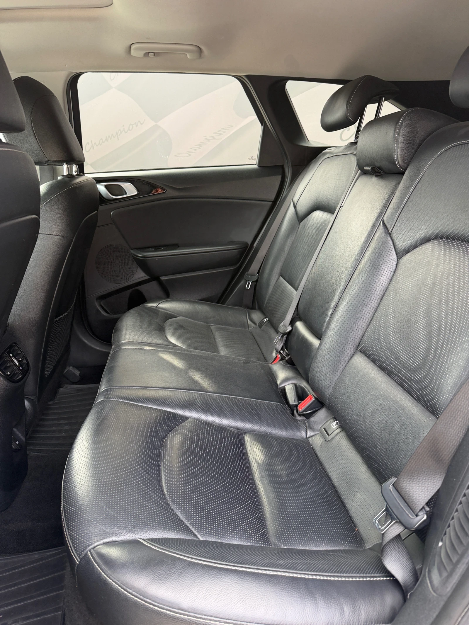 Kia Ceed Бартер лизинг, снимка 12 - Автомобили и джипове - 54057054