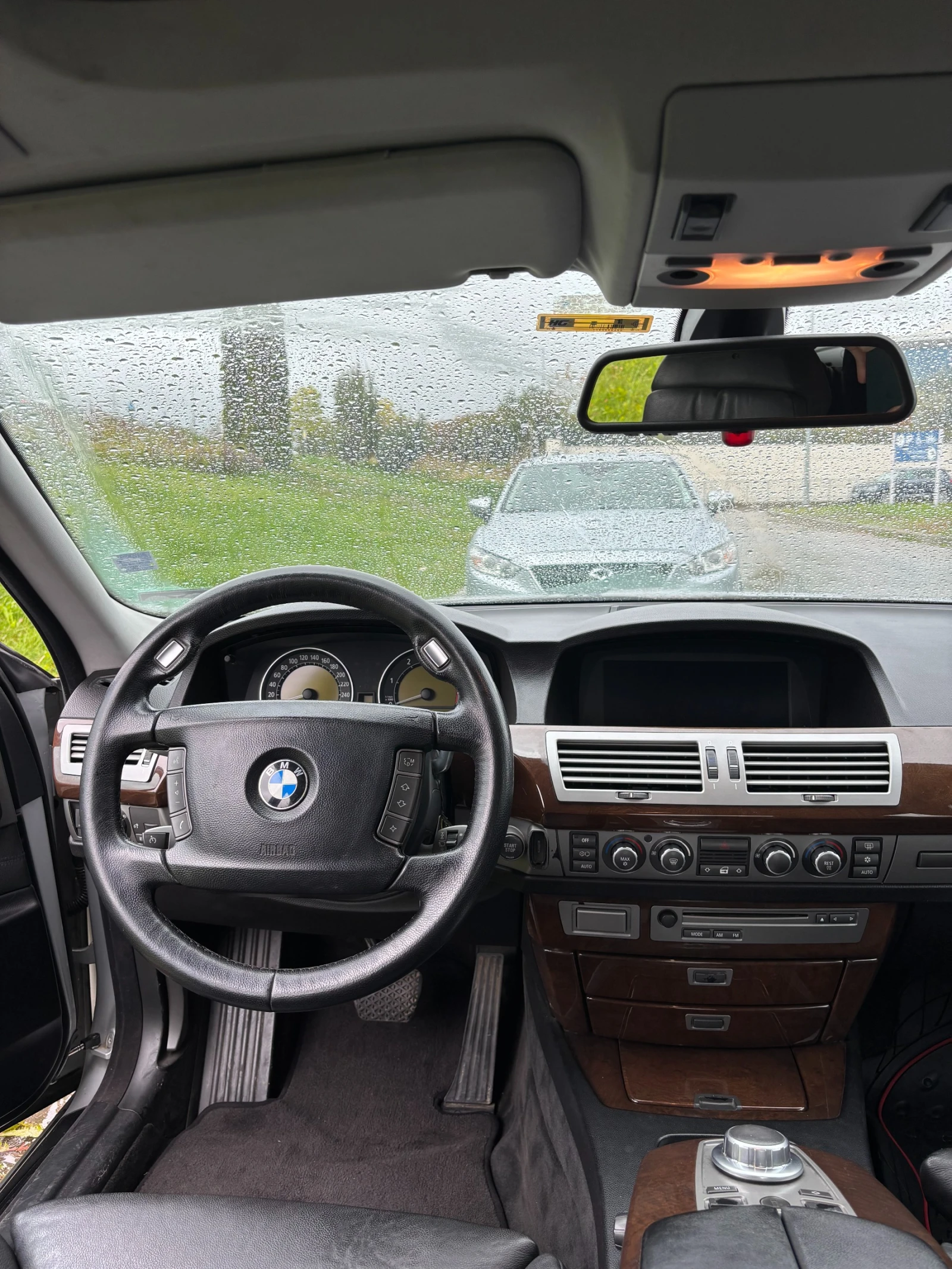 BMW 730, снимка 12 - Автомобили и джипове - 54168853