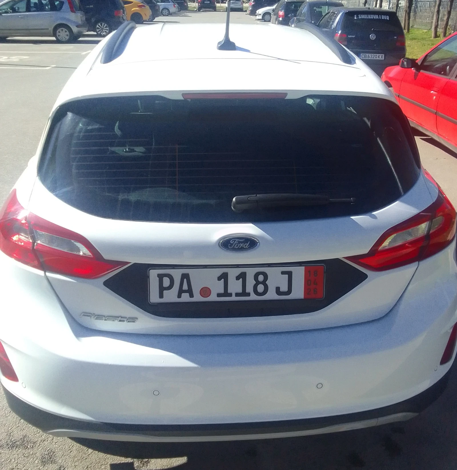 Ford Fiesta Active, снимка 3 - Автомобили и джипове - 54220232