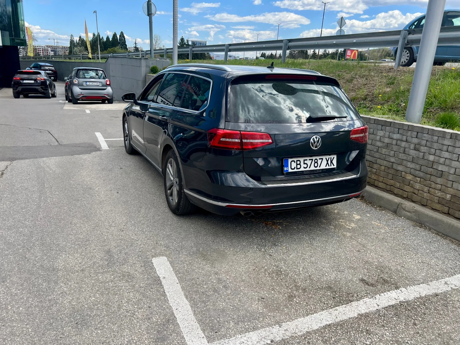 VW Passat B8 4motion, снимка 11 - Автомобили и джипове - 54269964