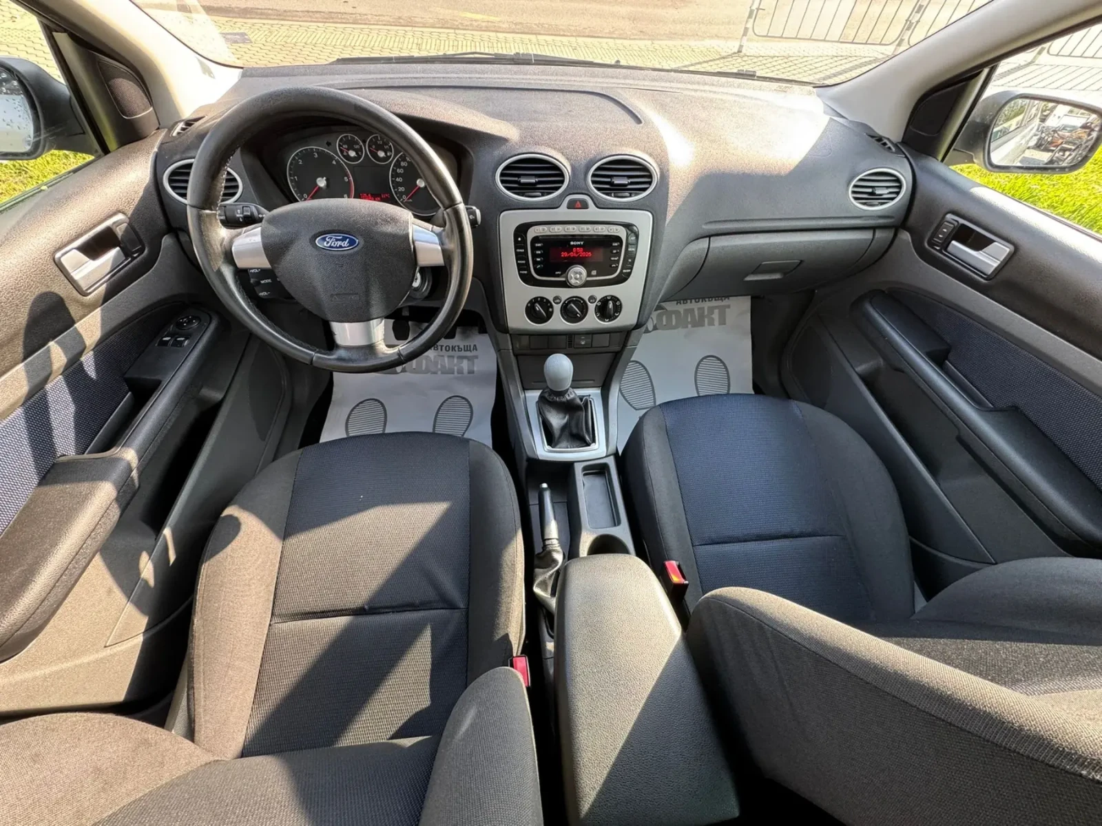 Ford Focus 1.6TDCi, снимка 10 - Автомобили и джипове - 54351554