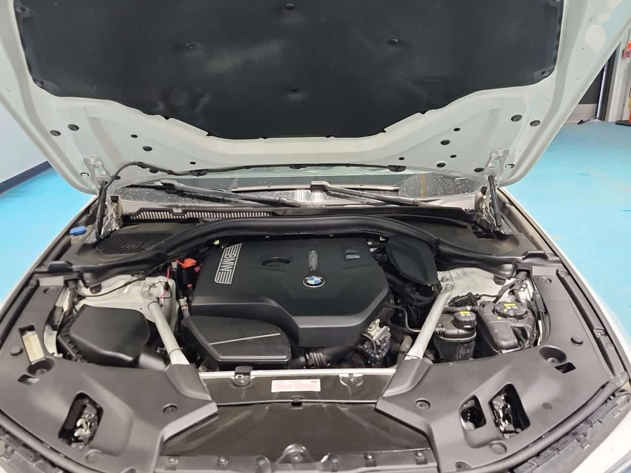 BMW 530 XDRIVE30I * FULL M PACL* АМБИЕНТНО ОСВЕТЛЕНИЕ* , снимка 15 - Автомобили и джипове - 54563571