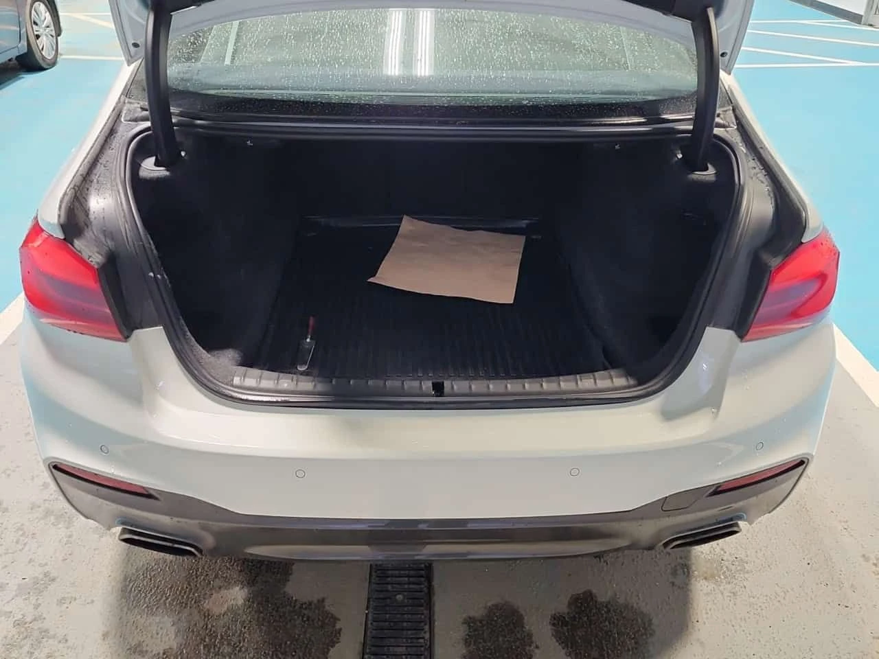 BMW 530 XDRIVE30I * FULL M PACL* АМБИЕНТНО ОСВЕТЛЕНИЕ* , снимка 14 - Автомобили и джипове - 54563571