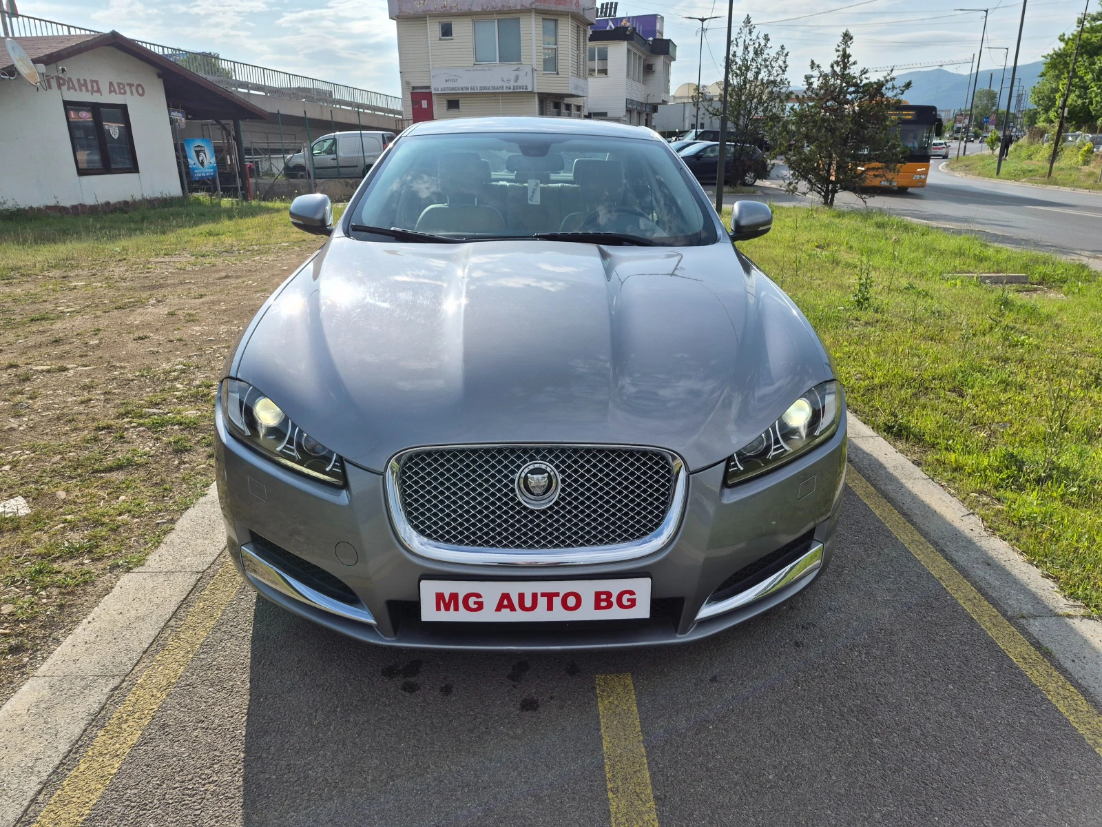 Jaguar Xf 3.0D, снимка 2 - Автомобили и джипове - 54625477