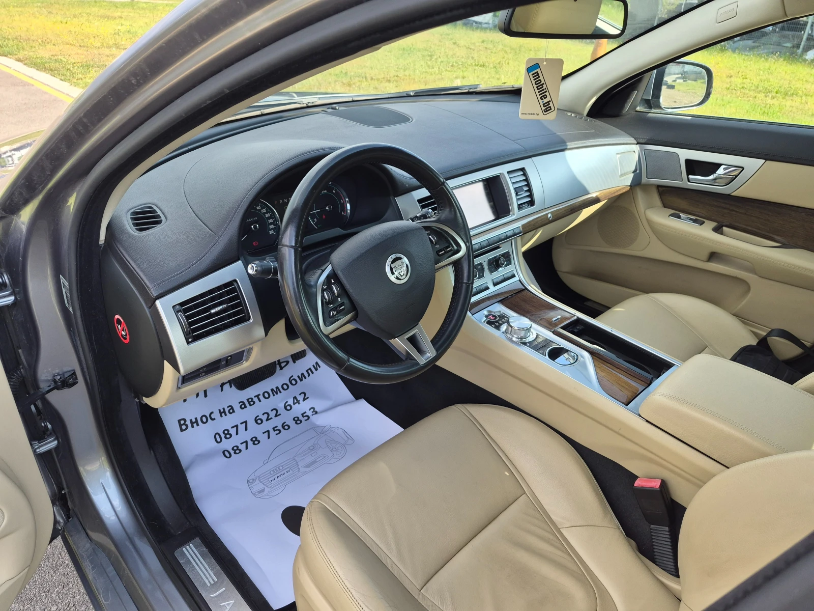 Jaguar Xf 3.0D, снимка 10 - Автомобили и джипове - 54625477