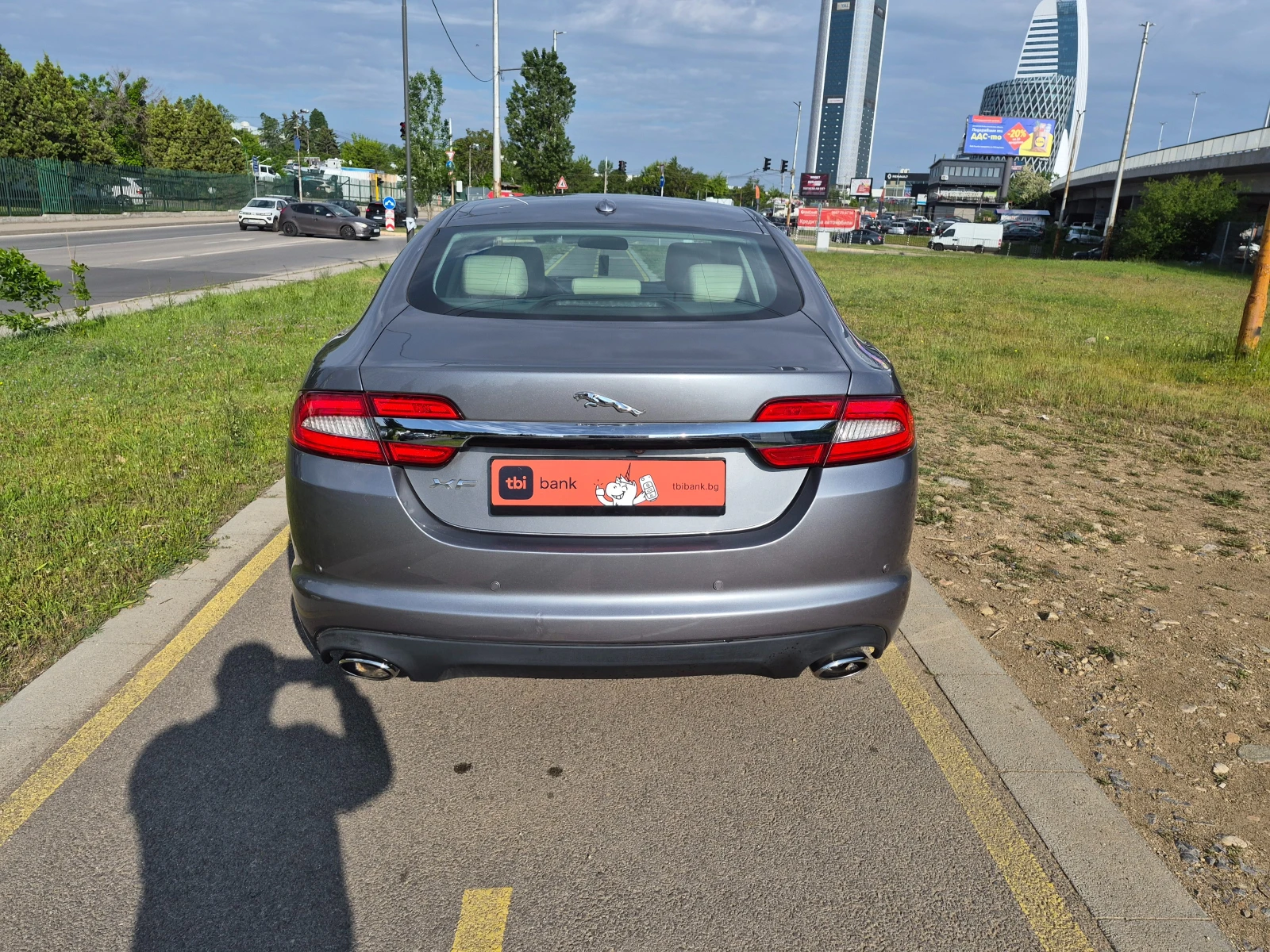 Jaguar Xf 3.0D, снимка 6 - Автомобили и джипове - 54625477